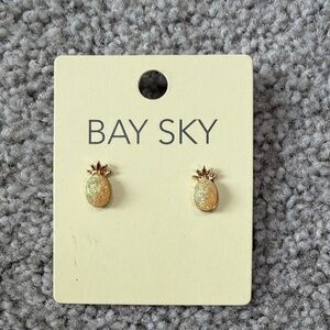 Bay Sky Pineapple Stud Earrings